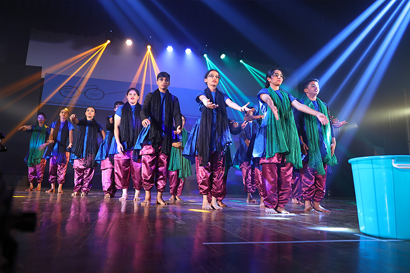 Danceing